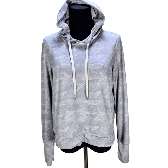 Vuori Tops - Women's Vuori Large Halo Grey Camo Halo Performance Hoodie Athleisure Loungewear
